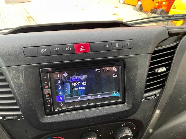 2017 iveco daily 35-140 35c14 2.3 375 open bakwagen - afbeelding 13 van  40