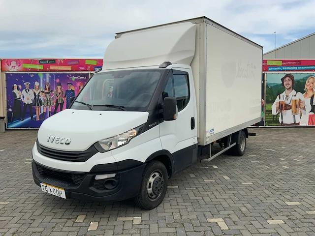 2017 iveco daily bedrijfswagen - afbeelding 1 van  45