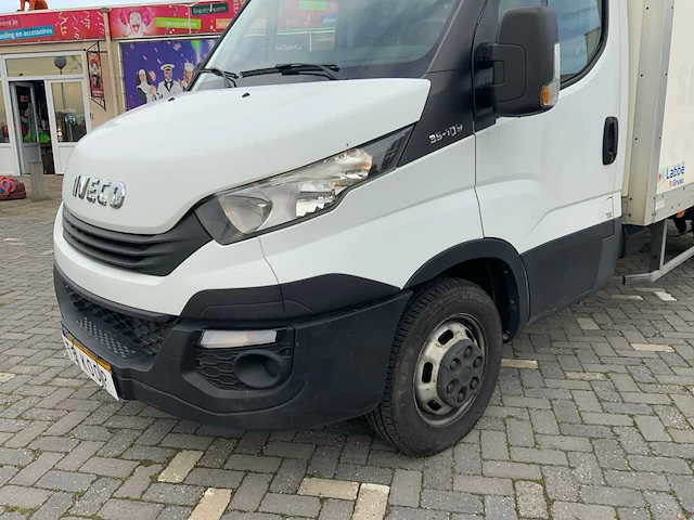 2017 iveco daily bedrijfswagen - afbeelding 42 van  45