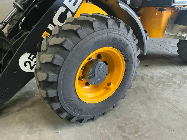 2017 jcb 406 shovel - afbeelding 3 van  38