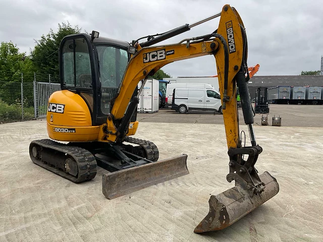 2017 jcb 8030zts midigraafmachine - afbeelding 32 van  34