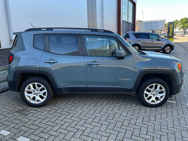 2017 jeep renegade 4x4 latitude personenauto - afbeelding 24 van  29