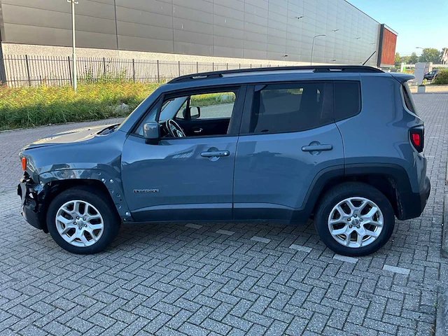 2017 jeep renegade 4x4 latitude personenauto - afbeelding 28 van  29