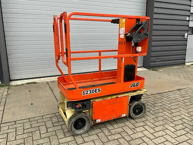 2017 jlg 1230es hoogwerker - afbeelding 1 van  11