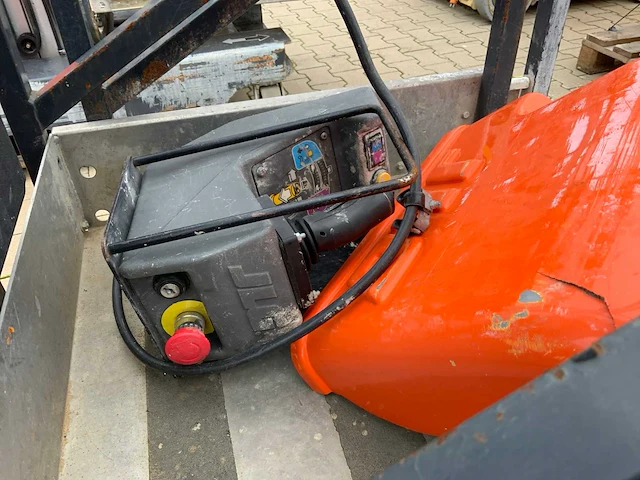2017 jlg 20mvl hoogwerker / personenlift - afbeelding 9 van  11