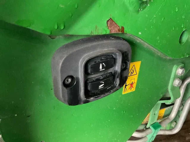 2017 john deere - 6155r - vierwielaangedreven landbouwtractor - afbeelding 2 van  26
