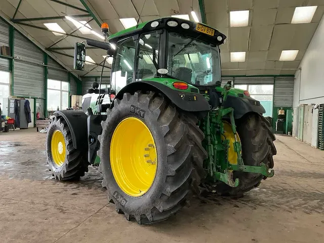 2017 john deere - 6155r - vierwielaangedreven landbouwtractor - afbeelding 11 van  26
