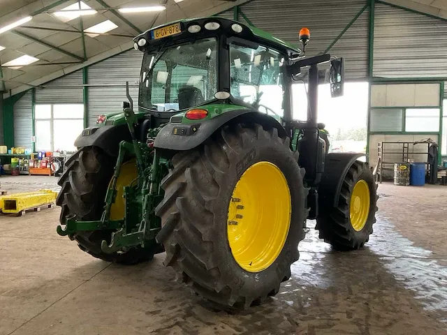 2017 john deere - 6155r - vierwielaangedreven landbouwtractor - afbeelding 19 van  26
