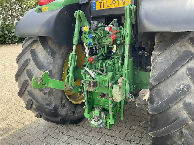 2017 john deere 6155m vierwielaangedreven landbouwtractor - afbeelding 16 van  44