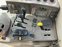 2017 john deere 6155m vierwielaangedreven landbouwtractor - afbeelding 30 van  44
