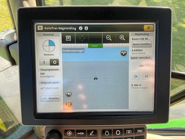 2017 john deere 6155r vierwielaangedreven landbouwtractor - afbeelding 24 van  32