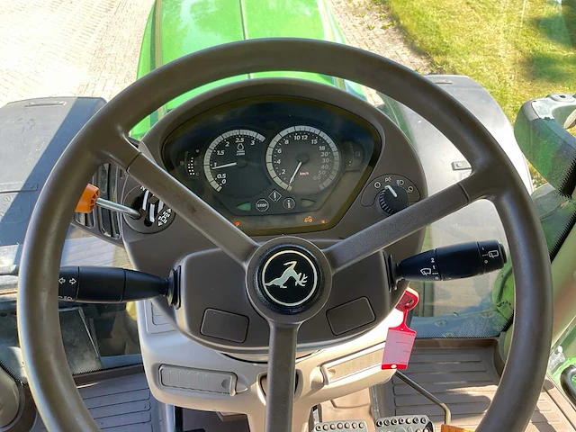 2017 john deere 6155r vierwielaangedreven landbouwtractor - afbeelding 25 van  32