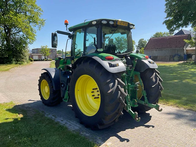 2017 john deere 6155r vierwielaangedreven landbouwtractor - afbeelding 23 van  32