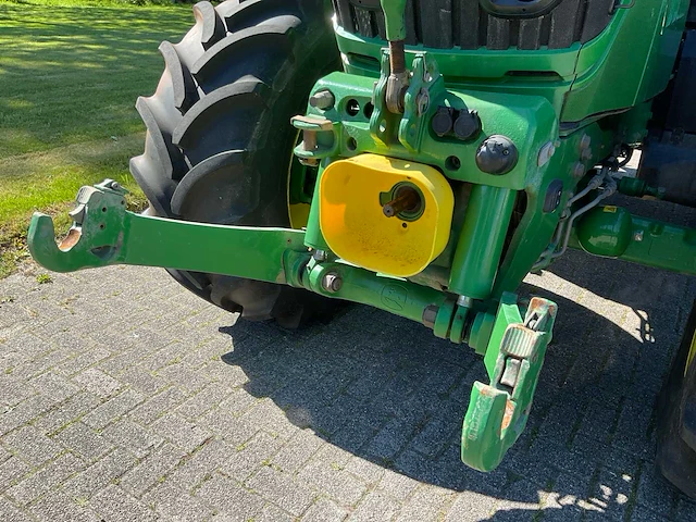2017 john deere 6155r vierwielaangedreven landbouwtractor - afbeelding 32 van  32