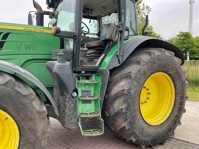 2017 john deere 6215r vierwielaangedreven landbouwtractor - afbeelding 9 van  31