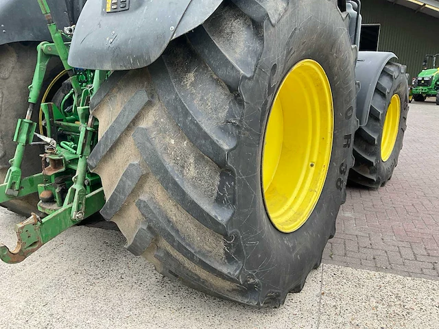 2017 john deere 6215r vierwielaangedreven landbouwtractor - afbeelding 16 van  31