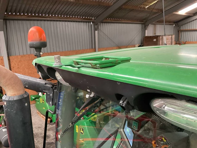 2017 john deere 6215r vierwielaangedreven landbouwtractor - afbeelding 20 van  31