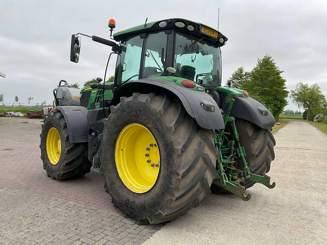 2017 john deere 6215r vierwielaangedreven landbouwtractor - afbeelding 12 van  31