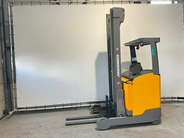 2017 jungheinrich etv 214 reach truck - afbeelding 1 van  23