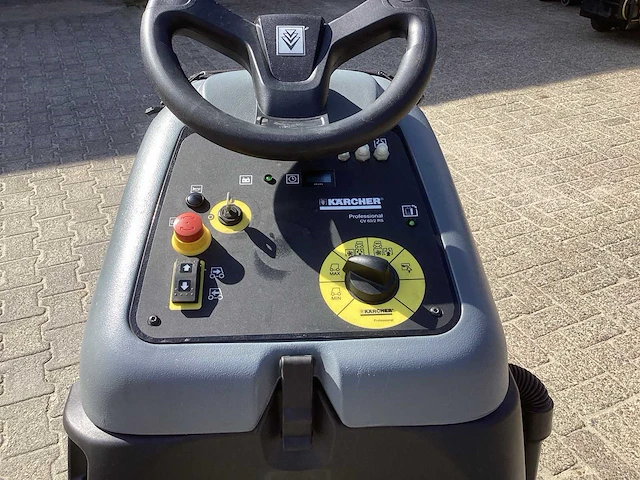 2017 kärcher professional cv 60/2 rs vloerreiniger - afbeelding 3 van  19