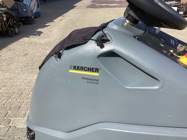 2017 kärcher professional cv 60/2 rs vloerreiniger - afbeelding 15 van  19