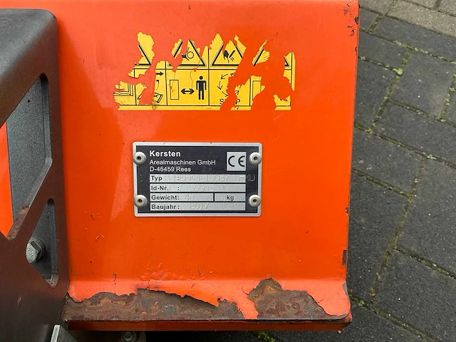 2017 kersten k2000 werktuigdrager met rolbezem - afbeelding 3 van  17