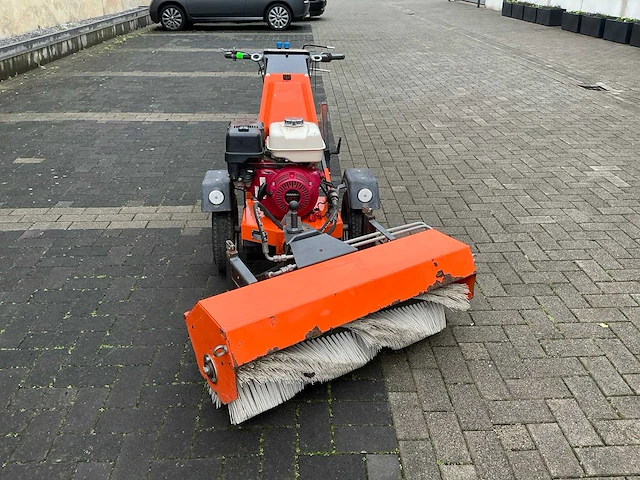 2017 kersten k2000 werktuigdrager met rolbezem - afbeelding 14 van  17