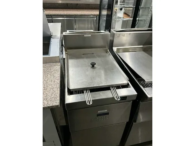 2017 kiremko hrs 2 hr gas friteuse - afbeelding 9 van  9