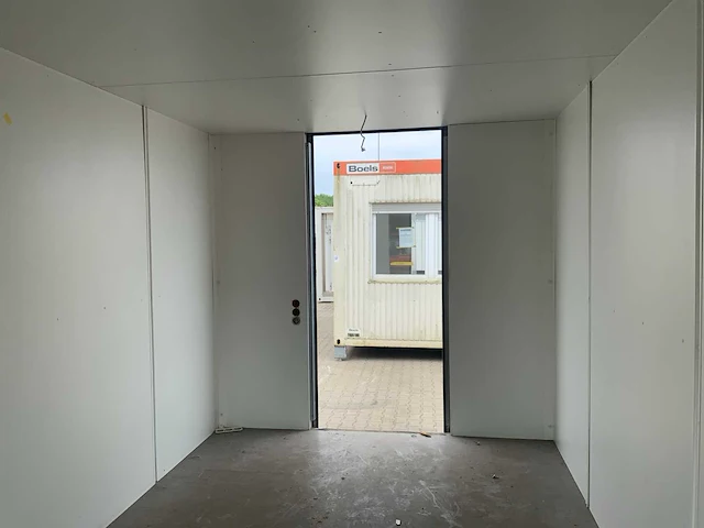 2017 kleusberg solid typ 3/4 kantoorunit - afbeelding 13 van  13