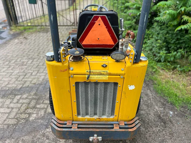 2017 knikmops 130 shovel - afbeelding 16 van  21