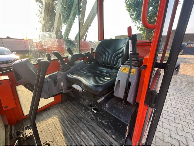 2017 kubota kx016-4 conventionele mini graafmachine - afbeelding 16 van  38