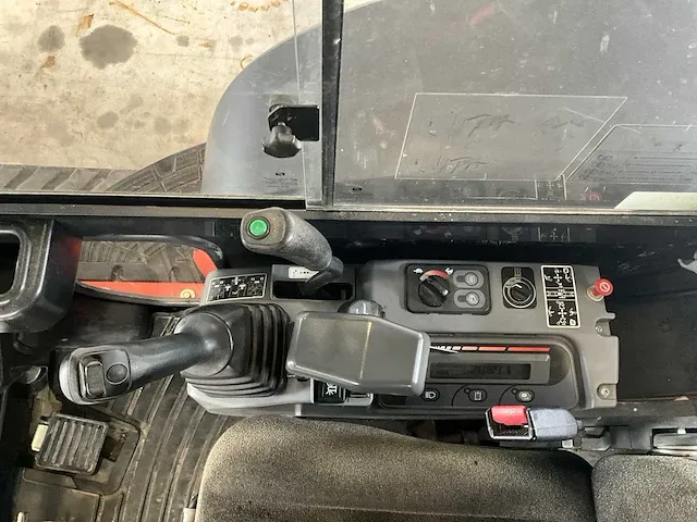 2017 kubota kx101-3 alpha 4 hi - minigraafmachine - afbeelding 29 van  40