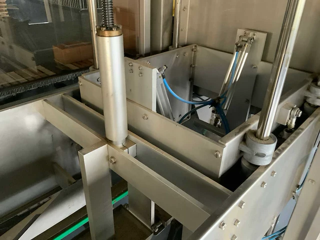 2017 kv techniek palletiseerinstallatie - afbeelding 20 van  21