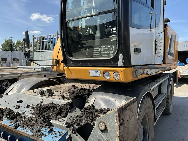 2017 liebherr a920 litronic banden graafmachine - afbeelding 8 van  43