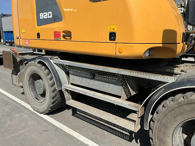 2017 liebherr a920 litronic banden graafmachine - afbeelding 30 van  43