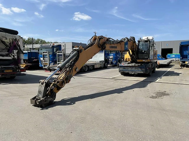 2017 liebherr a920 litronic banden graafmachine - afbeelding 34 van  43