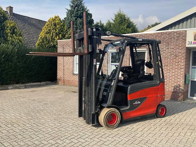 2017 linde e 30 vorkheftruck (quadmast) - afbeelding 5 van  19
