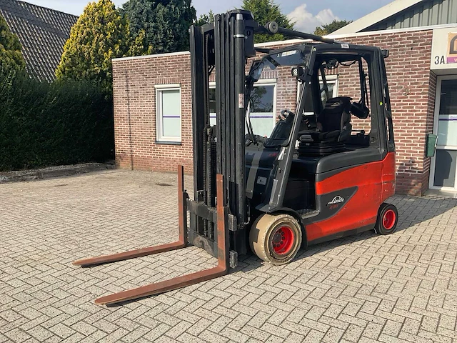 2017 linde e 30 vorkheftruck (quadmast) - afbeelding 12 van  19