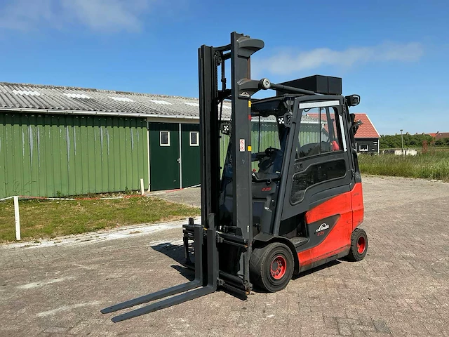 2017 linde e25 vorkheftruck - afbeelding 14 van  16