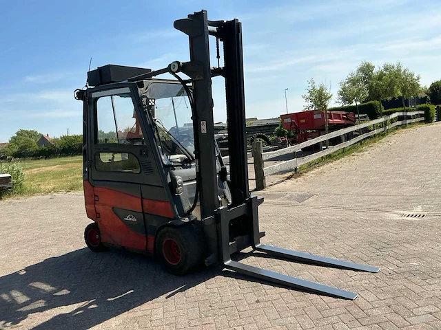 2017 linde e35 vorkheftruck - afbeelding 12 van  16