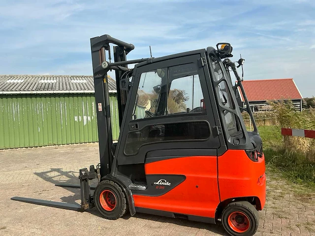 2017 linde e35 vorkheftruck - afbeelding 12 van  15