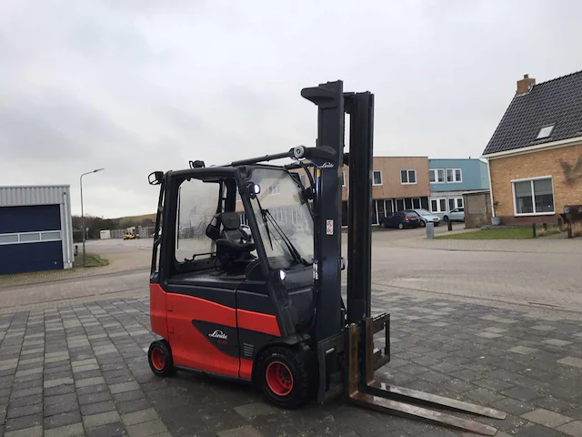 2017 linde e35hl-01 vorkheftruck - afbeelding 11 van  15