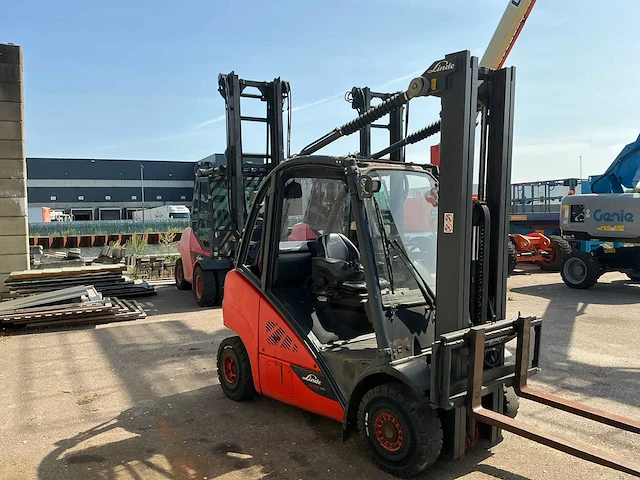 2017 linde h25t-02 vorkheftruck - afbeelding 16 van  19
