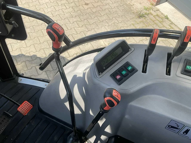 2017 lovol 504 tb-3 vierwielaangedreven landbouwtractor - afbeelding 11 van  22