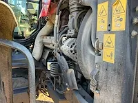 2017 massey ferguson 7724 dyna-6 vierwielaangedreven landbouwtractor - afbeelding 28 van  45
