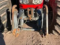 2017 massey ferguson 7724 dyna-6 vierwielaangedreven landbouwtractor - afbeelding 31 van  45