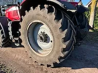 2017 massey ferguson 7724 dyna-6 vierwielaangedreven landbouwtractor - afbeelding 39 van  45