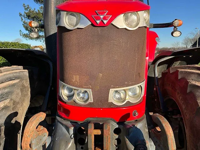 2017 massey ferguson 7724 dyna-6 vierwielaangedreven landbouwtractor - afbeelding 43 van  45