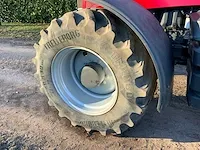 2017 massey ferguson 7724 dyna-6 vierwielaangedreven landbouwtractor - afbeelding 17 van  33