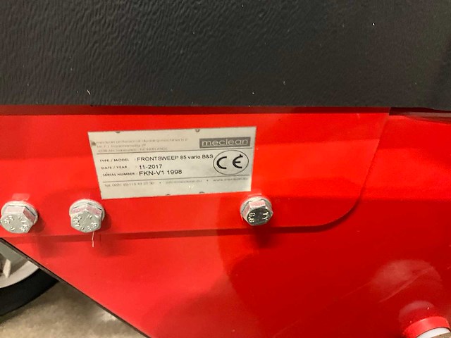 2017 meclean frontsweep 85 vario b&s zelfrijdende veegmachine - afbeelding 8 van  17